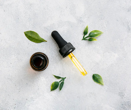 שמן עץ התה של ד"ר דבור – הפתרון הטבעי לעור בריא ונקי